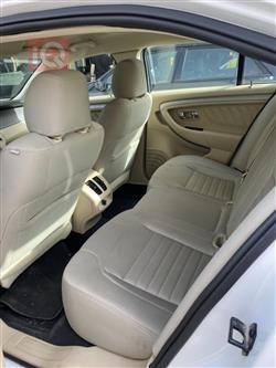 Ford Taurus